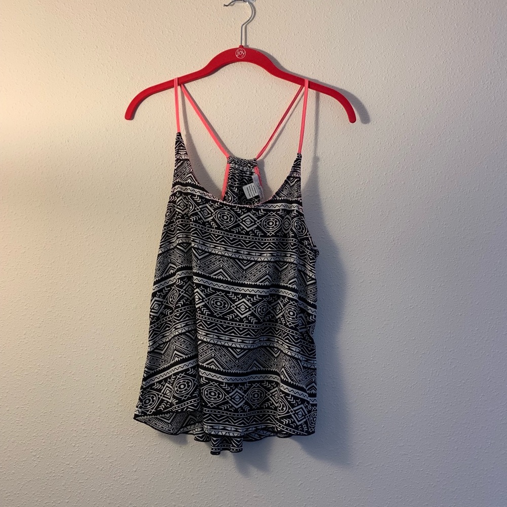 3/$30 Swoon Black, White & Pink Racerback Tank - M
